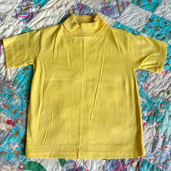 Vintage Kids 60s Yellow Mod Short Sleeve Turtleneck Top 6 - Picture 2 of 5